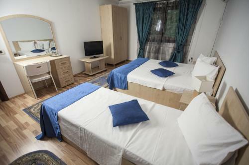 City Garden Hotel
