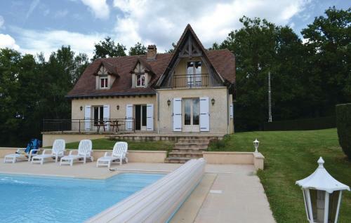 Holiday Home Savignac-ledrier Rue Du Tuquet