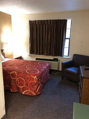 Hotel Crestwood Suites Nashville-madison