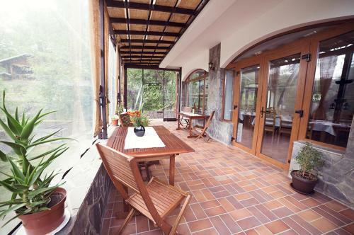 Hostal Pensiunea Moisa