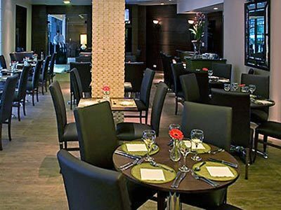 Roochelle Corporate Hotel