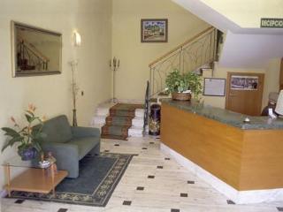 Hotel Rosal�a