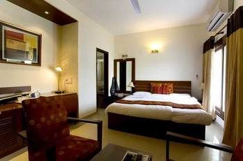 Hostal Ahuja Residency Golf Links