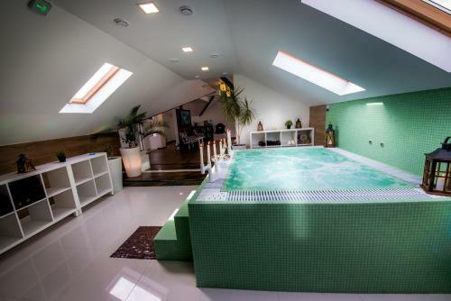Hostal Pensiunea Un Baiat Si O Fata