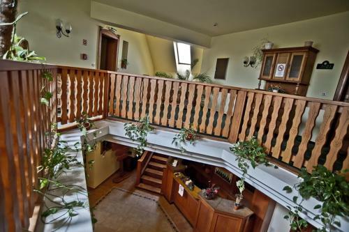 Hotel Gastland M1 Restaurant & Conference Center