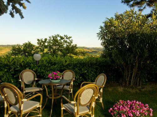Hostal B&B Montechiaro