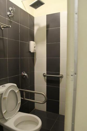 Putra One Avenue Hotel