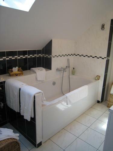Hotel H�tel Le Manoir Aux Vaches