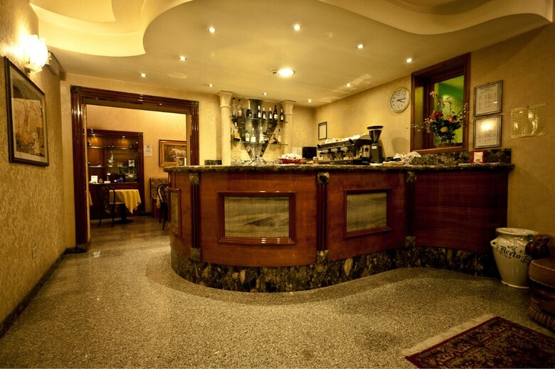 Hotel Ambra Palace