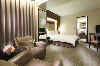Park Taipei Hotel