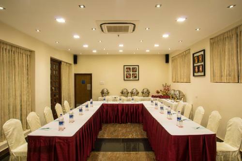 Hotel Jc Residency