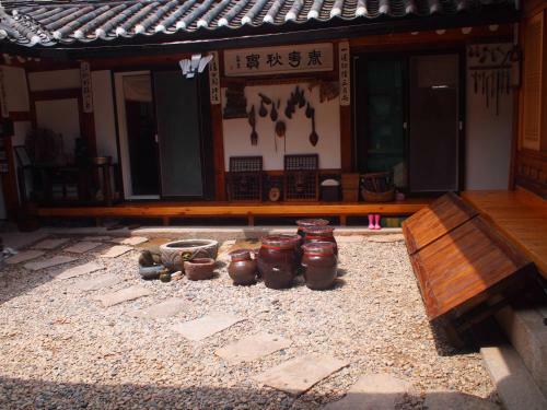 Hostal Eugene Hanok Guesthouse Dongdaemun