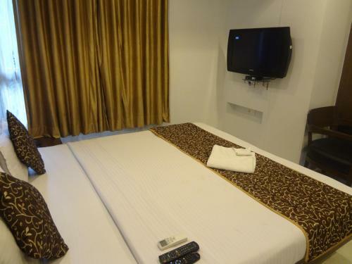Hotel Adi