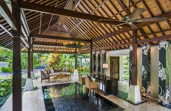 Hotel Laguna Resort And Spa