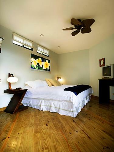 Out Of Bounds Boutique Hotel