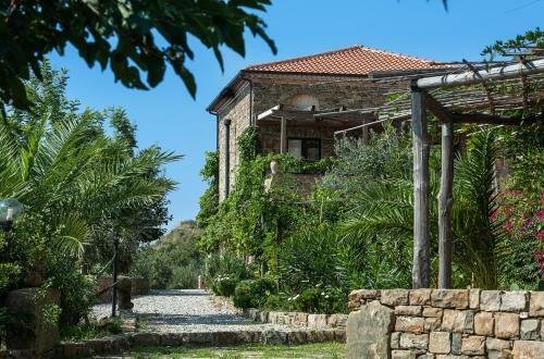 Agroturismo Casale Santa Rosalia