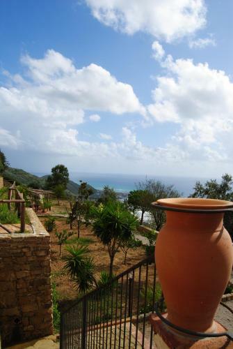 Agroturismo Casale Santa Rosalia