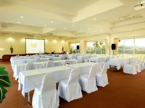 Hotel Fueng Fah Riverside Gardens Resort