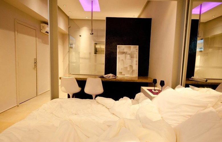 Hotel Lush Motel (adult Only)