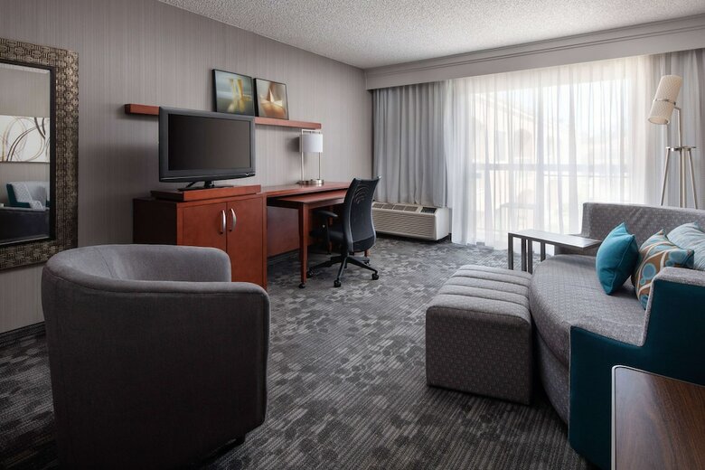 Hotel Courtyard By Marriott Camarillo