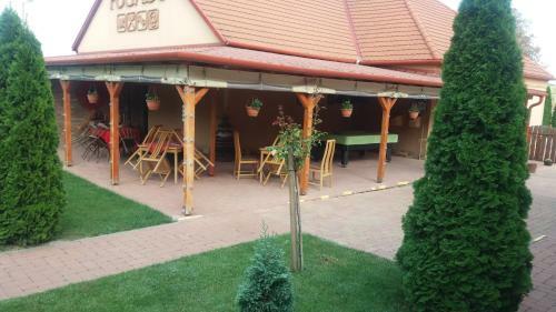 Hostal Z Fogad�