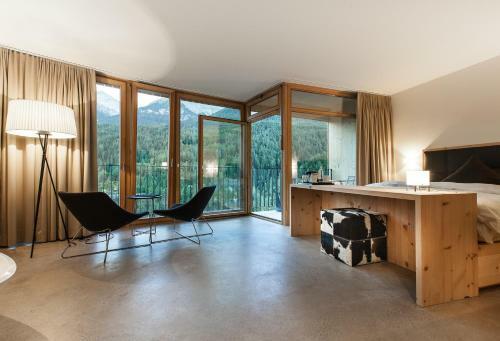 Hotel Arnica Scuol