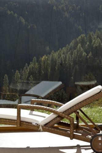 Hotel Arnica Scuol