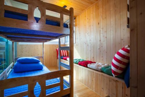 Hostal Han River Guesthouse In Seoul