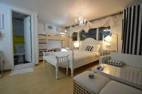 Hostal Han River Guesthouse In Seoul