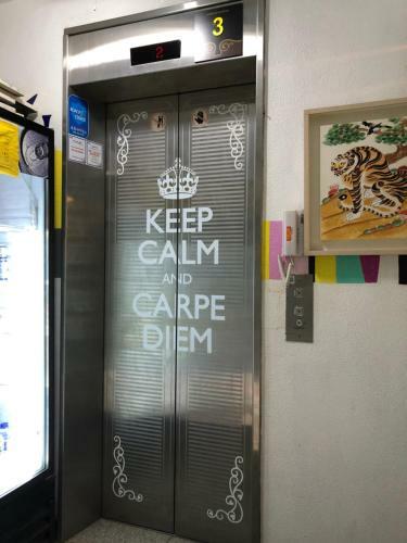 Hostal Han River Guesthouse In Seoul