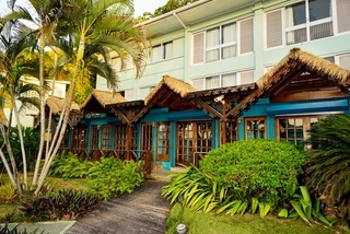 Hotel Doctors Cave Beach