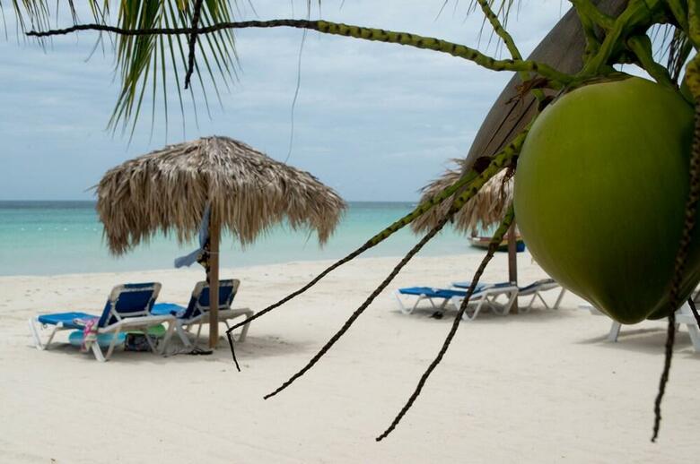 Hotel Fun Holiday Beach Resort