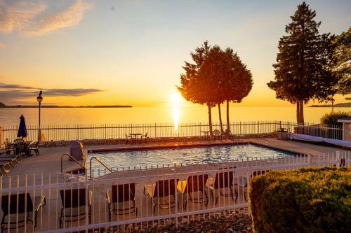Hotel Westwood Shores Waterfront Resort