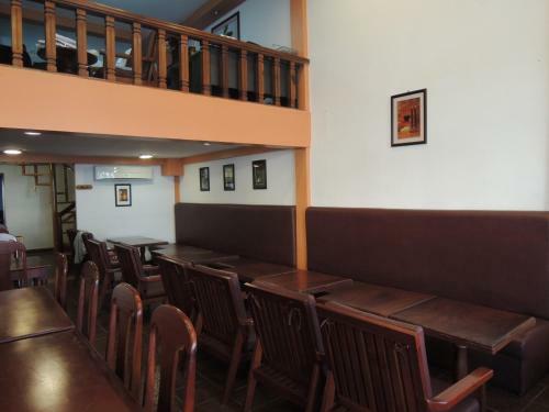 Kanika Hotel & Service Apartment