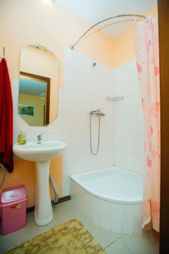 Hotel Uyut