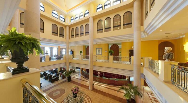 Hotel Ipv Palace & Spa