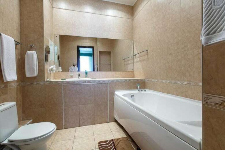 Bristol Zhiguly Hotel