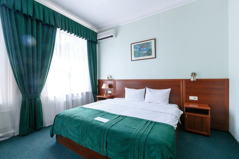 Bristol Zhiguly Hotel
