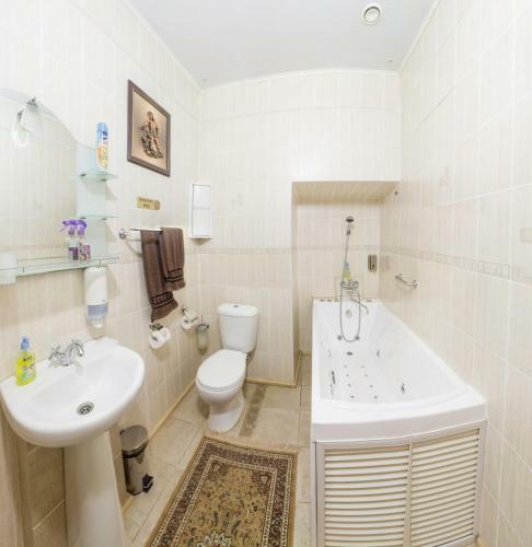 Bed & Breakfast Gostiniy Dvor On Troitskaya