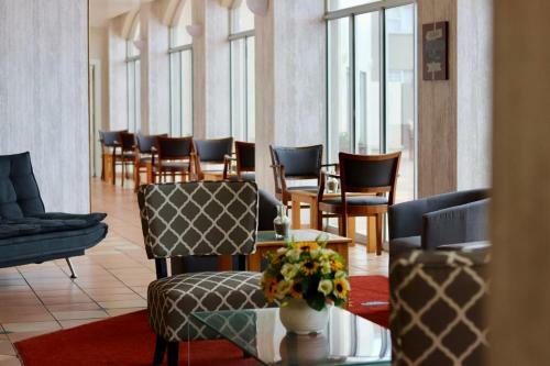 Kapenta Bay Resort And Conference Hotel