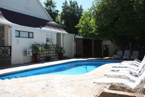 Hostal Karoopark Guest House