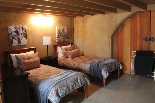 Agroturismo Outback Cellar & Country Cottage