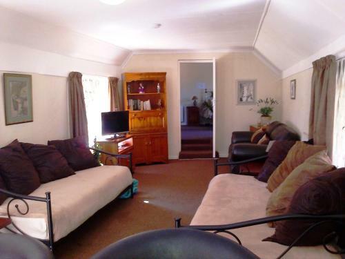 Pine Tree Lodge