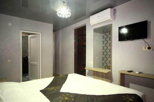Hostal Edelveis Guest House