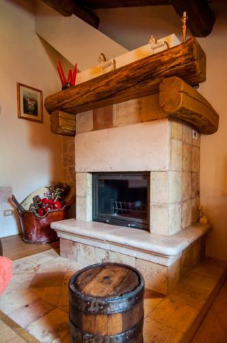 Hostal Tenuta Colavecchio B&B