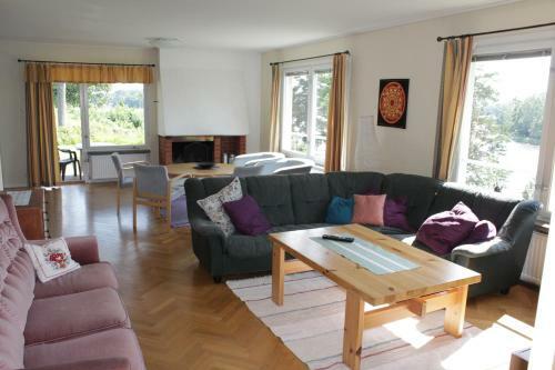 Liljeholmen Herrg�rd Hostel