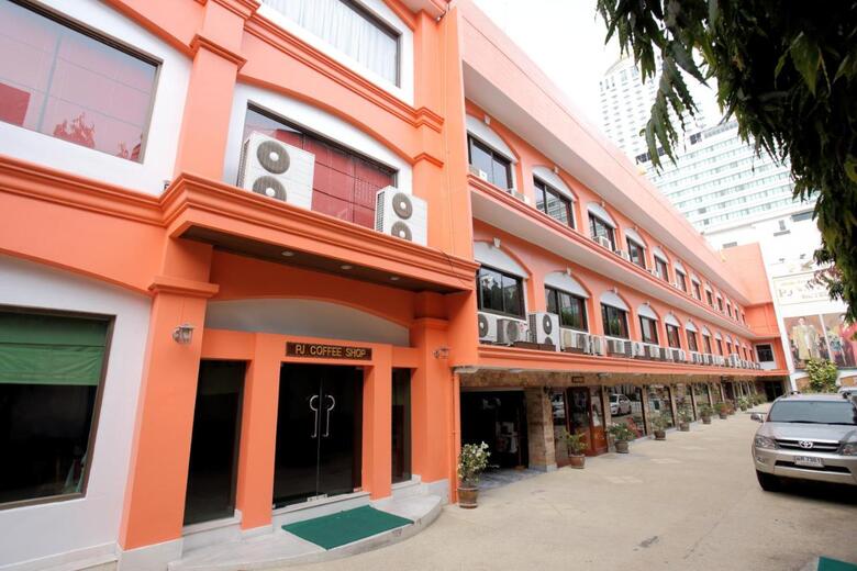 Hotel Pj Watergate
