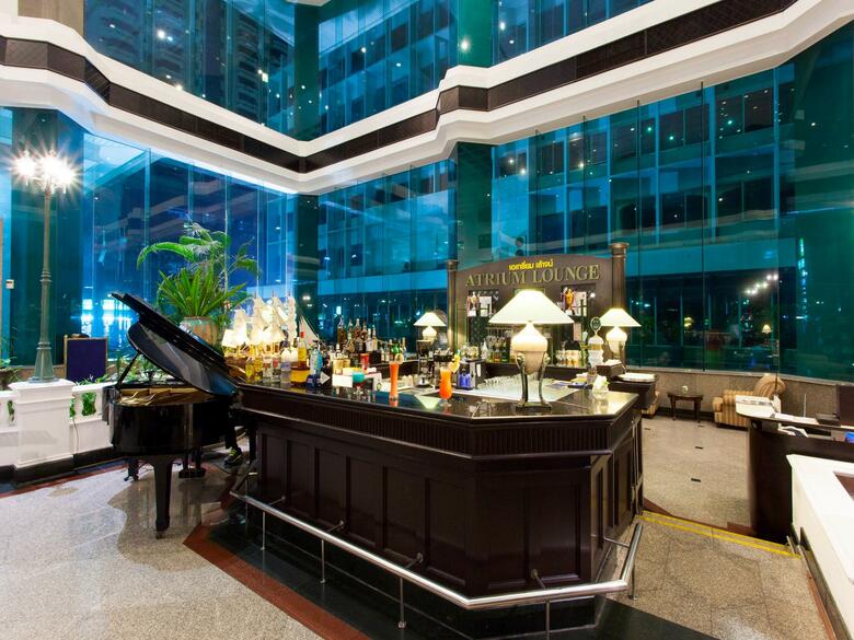 Windsor Suites Hotel