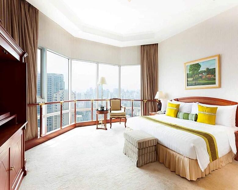 Windsor Suites Hotel