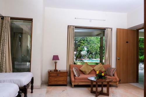 Chitvan Hotel